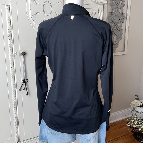 Nike Element Dri-Fit Black 1/2 Zip Running Top - Picture 4 of 9